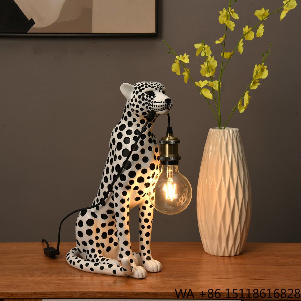 Moderne kunst dierenluipaard h - Office Furniture Brands recensie en prijs