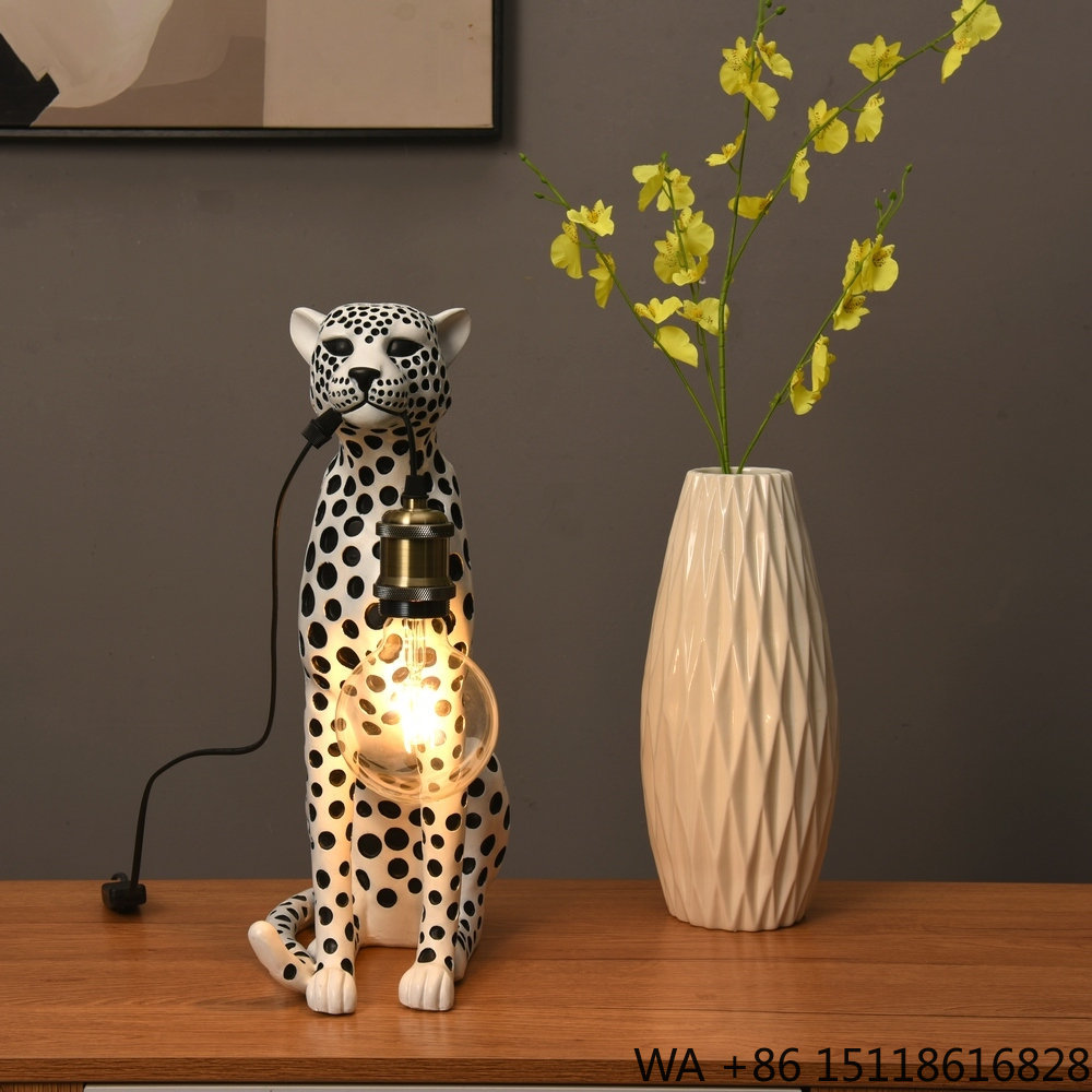 Moderne kunst dierenluipaard h - Office Furniture Brands recensie en prijs