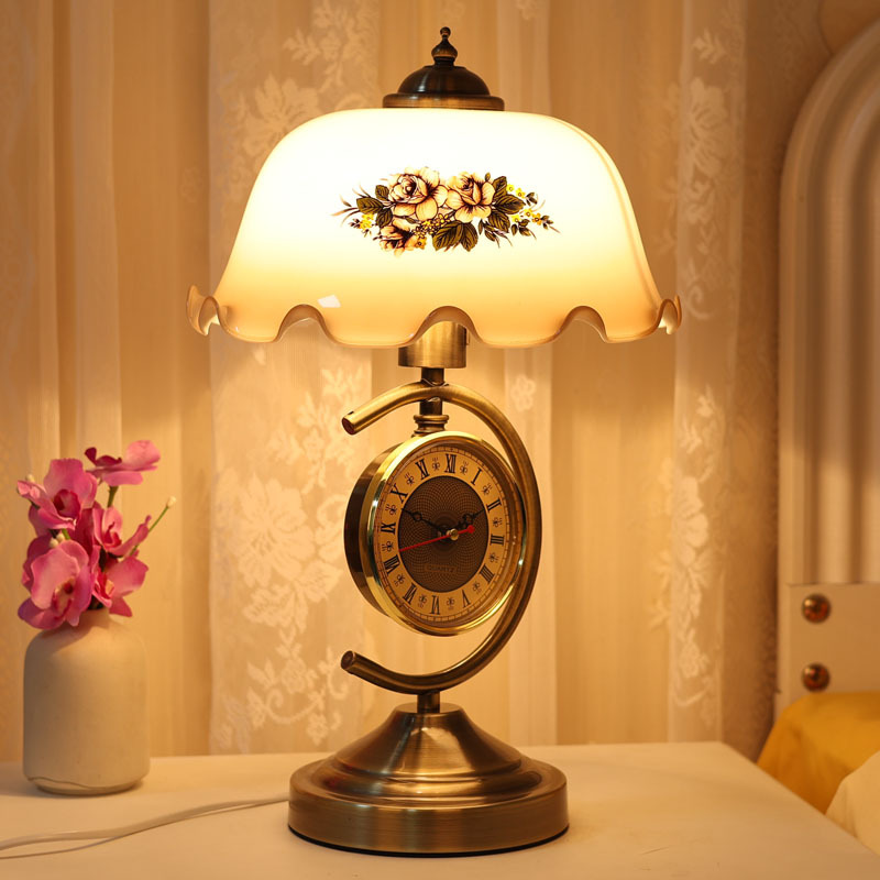 Middeleeuwse, retro, nostalgis - Desk Lamp recensie en prijs